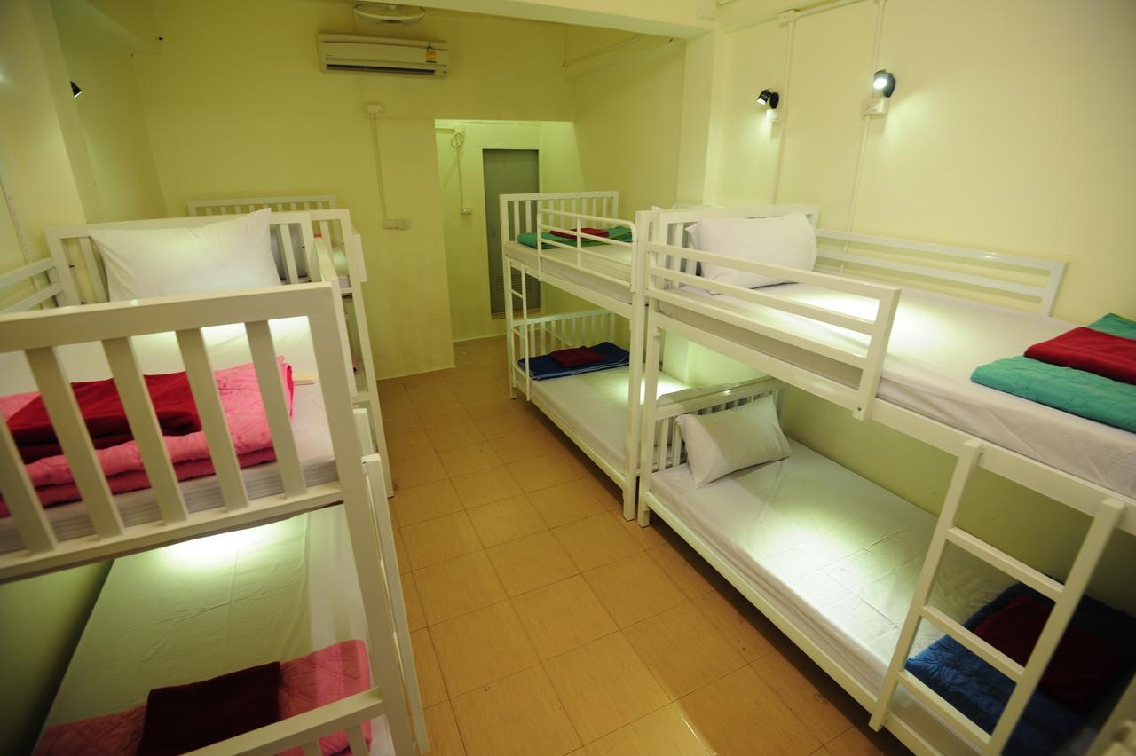 Phi Phi Bucket Hostel Экстерьер фото