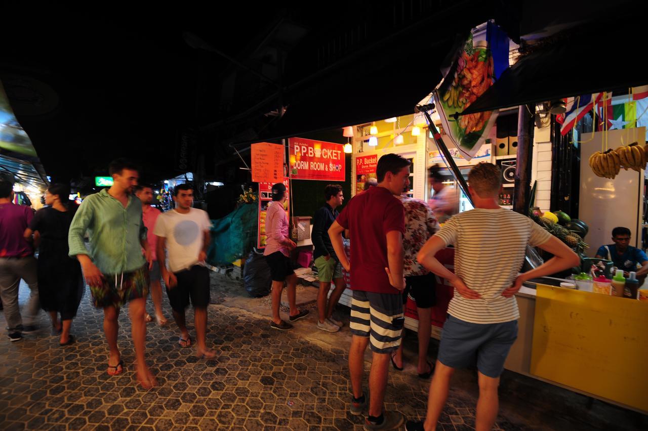 Phi Phi Bucket Hostel Экстерьер фото
