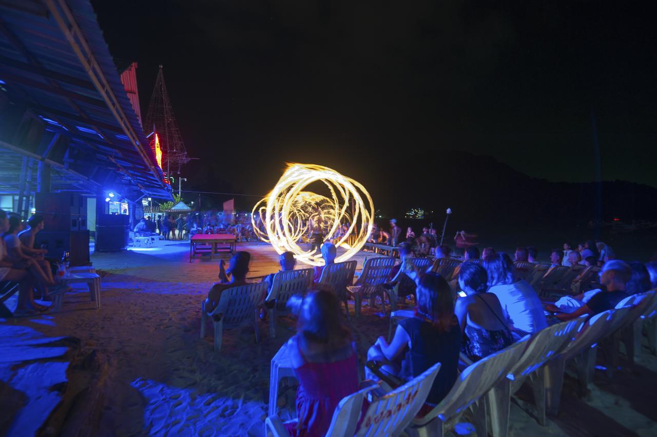 Phi Phi Bucket Hostel Экстерьер фото