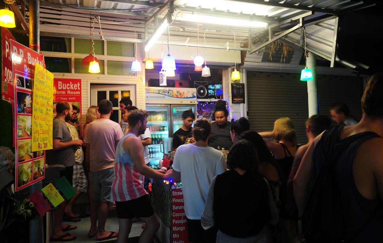 Phi Phi Bucket Hostel Экстерьер фото