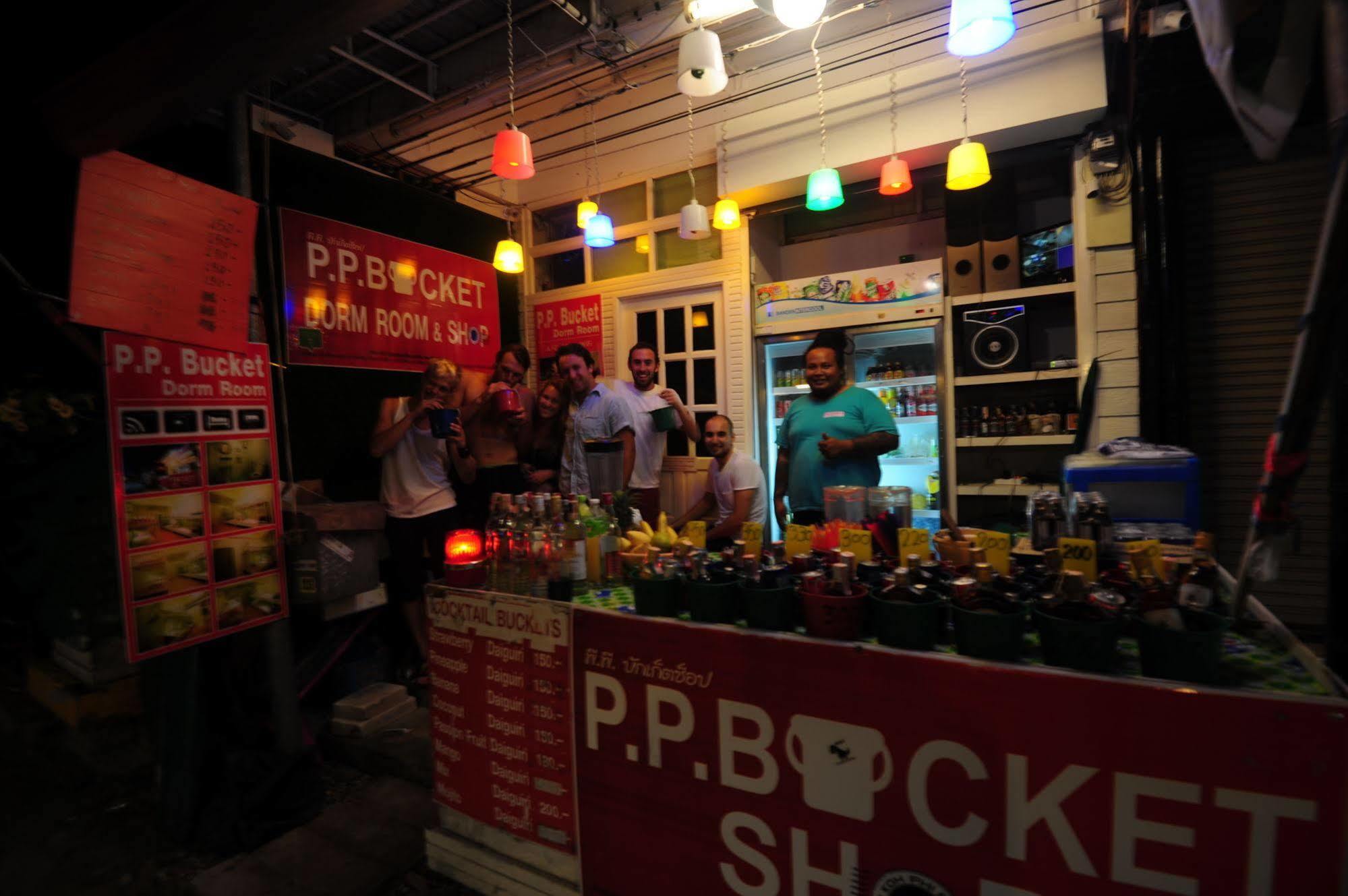 Phi Phi Bucket Hostel Экстерьер фото