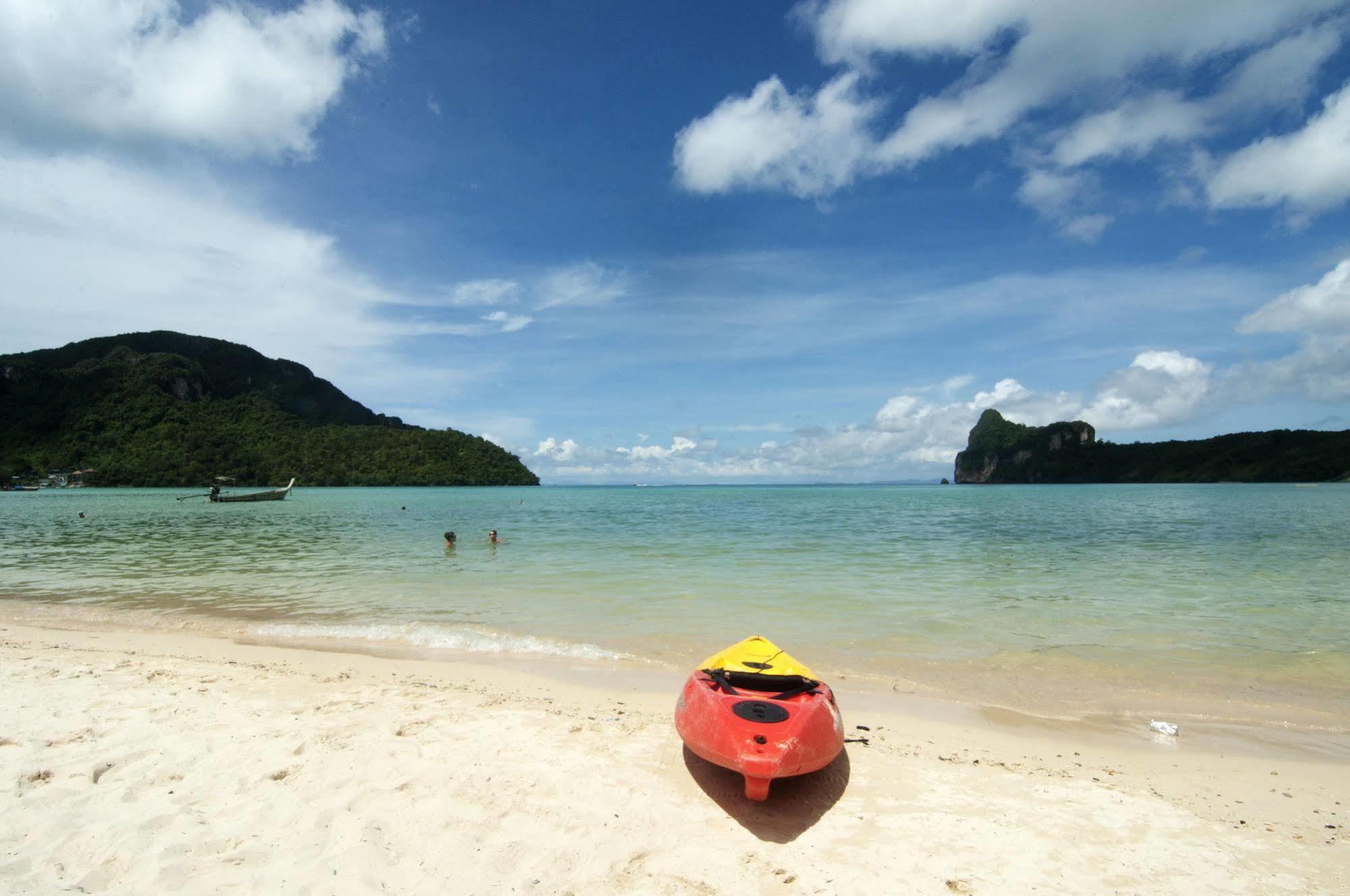 Phi Phi Bucket Hostel Экстерьер фото