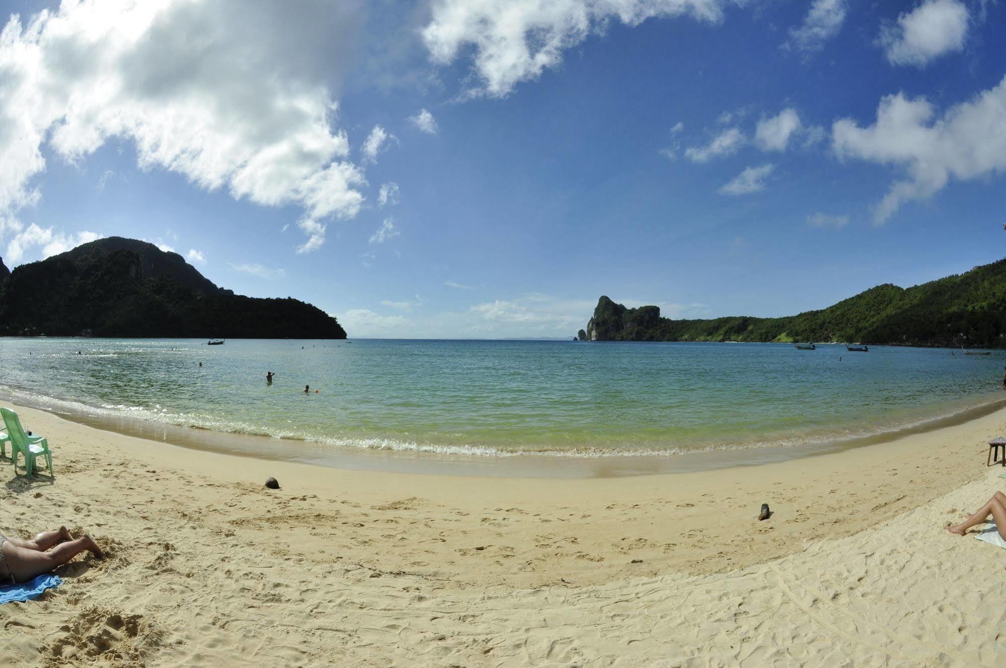Phi Phi Bucket Hostel Экстерьер фото